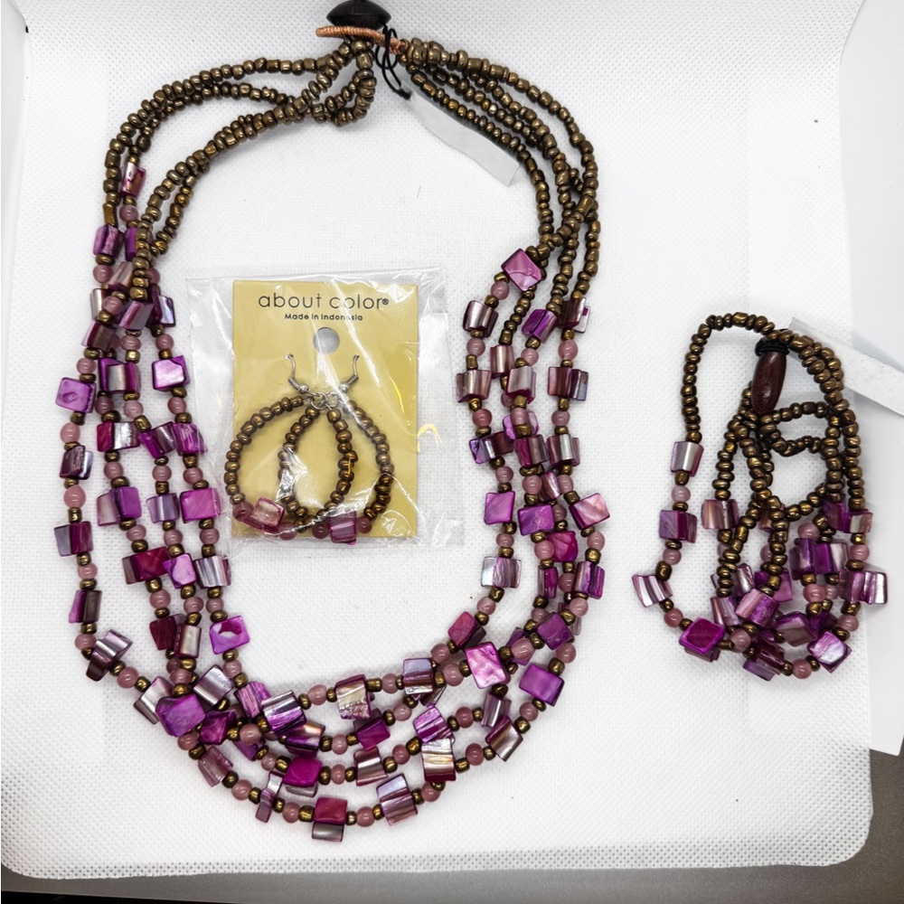 Artisan Beaded & Shell Costume Jewelry Purple NWT Necklace Bracelet Earrings Set - Picture 2 of 9